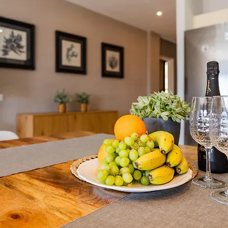 Passione Beautiful With Sea View Apartman *