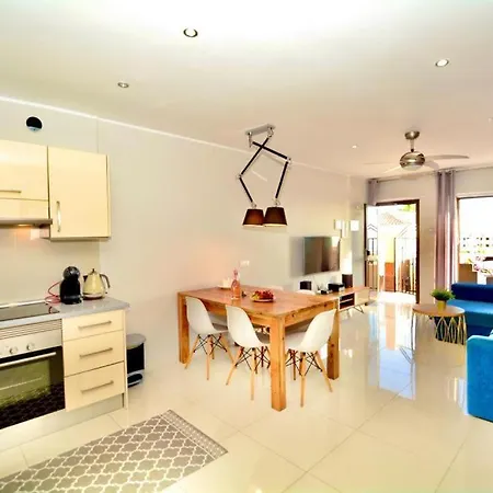 Passione Beautiful With Sea View Адехе